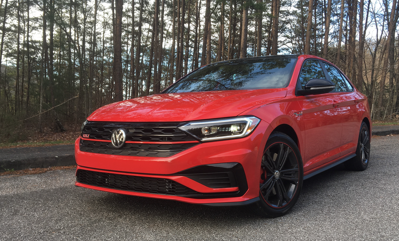 Illustration for article titled The 2019 Volkswagen Jetta GLI Is Why Sport Sedans Shouldn't Die